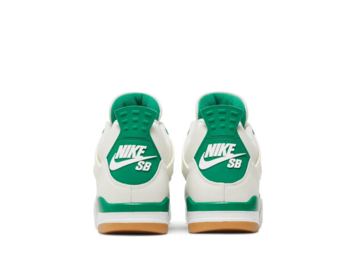 Nike SB Air Jordan 4 SP "Pine Green"