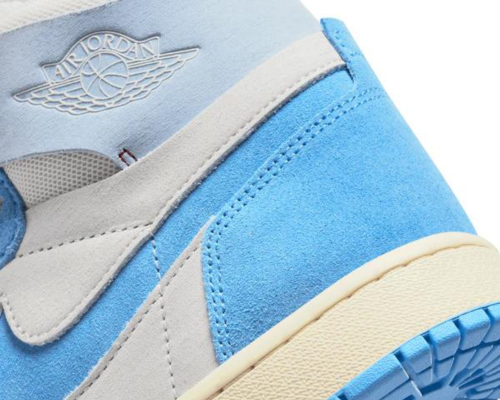 WMNS AIR JORDAN 1 ZOOM CMFT 2 'UNIVERSITY BLUE'