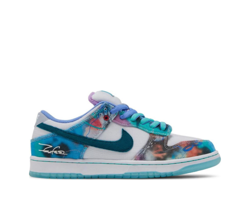 Futura Laboratories x Dunk low SB 