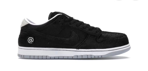 Nike Dunk Low Bearbrick