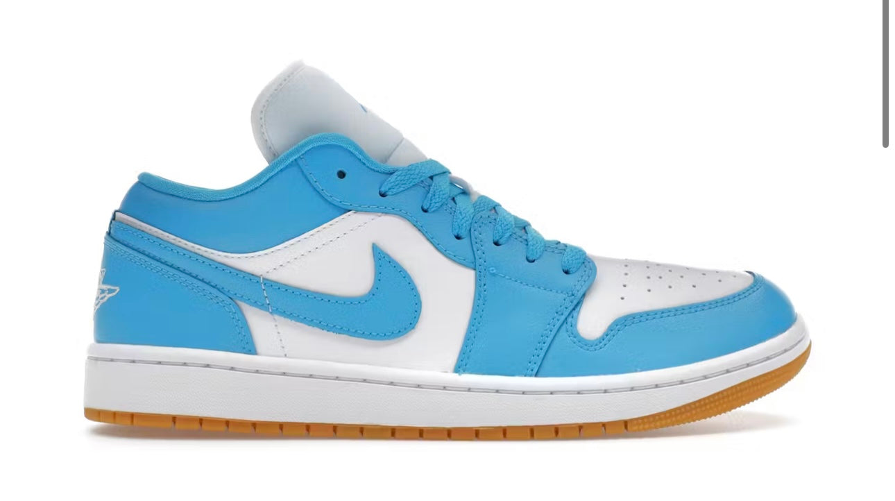 Air Jordan 1 low Powder blue