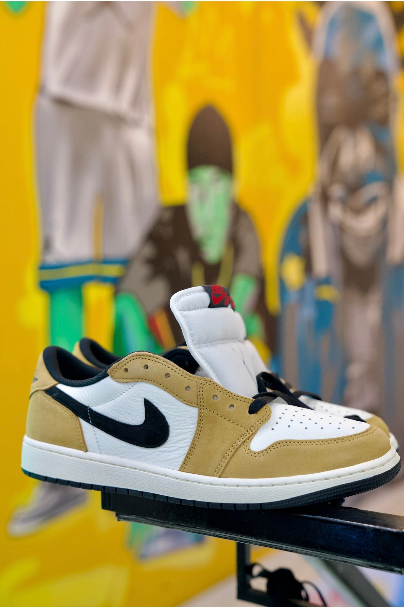 Air Jordan 1 Low OG Rookie of the year