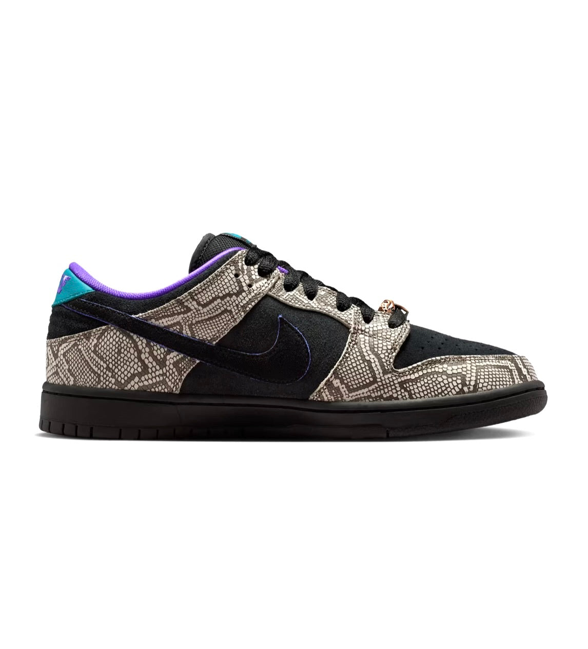 Nike SB Dunk Low x Dashawn Jordan
Bright Spruce