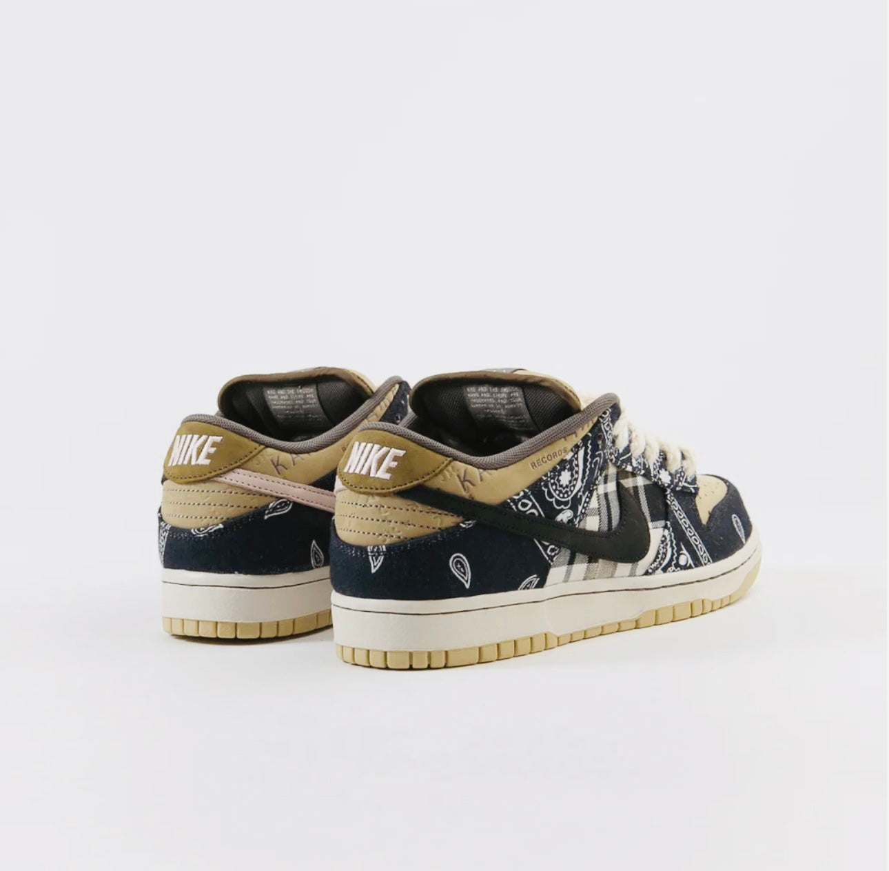 Nike SB Dunk Low Premium Travis Scott Cactus Jack