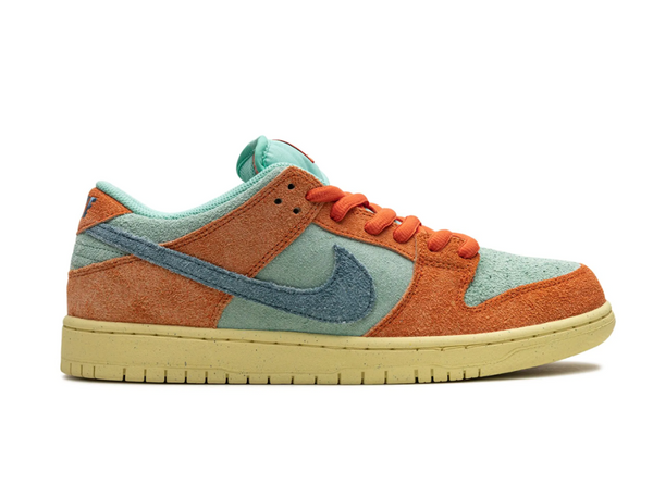 Nike SB Dunk Low Pro Prm 